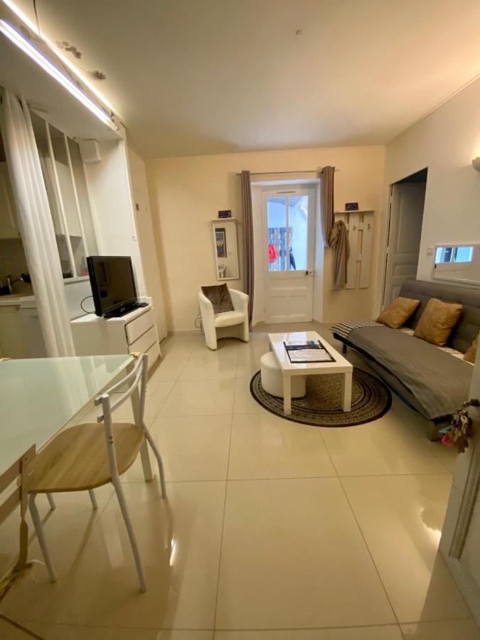 Appartement 2 Chambres - Suquet, Terrasse Et Parking Cannes Kültér fotó